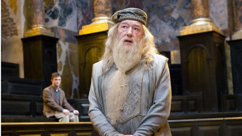 4 Pemeran Dumbledore di Harry Potter Universe, Ada Michael Gambon