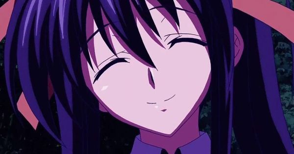 Akeno, salah satu heroine Issei - Highschool DxD