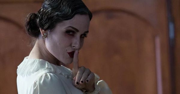 9 Tokoh Entitas Gaib Terseram yang Muncul di Insidious!