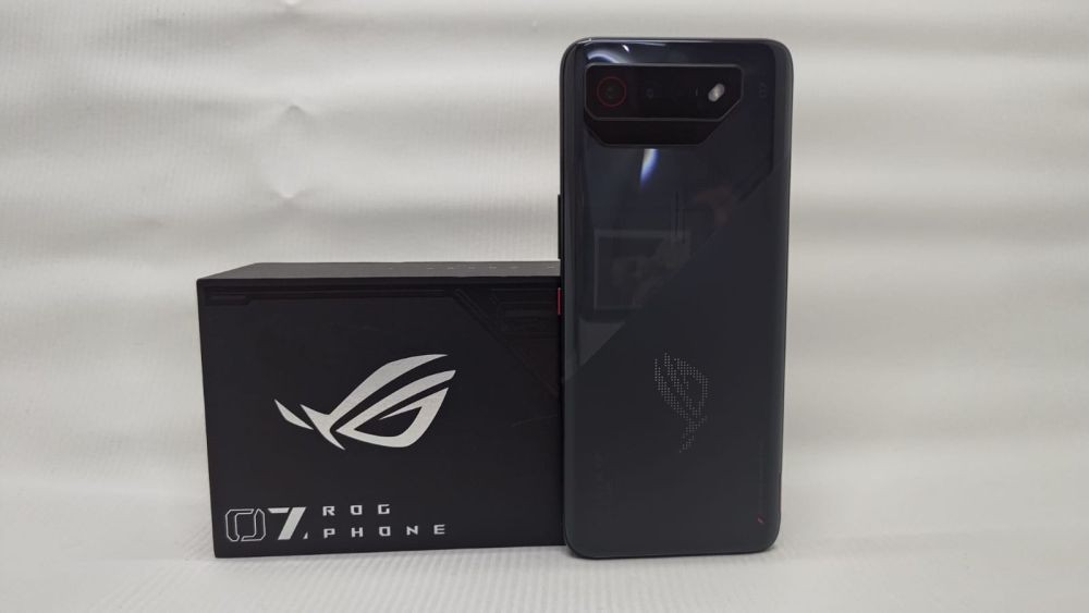 ASUS ROG Phone 7, Smartphone Powerful Siap Diajak Tempur Gaming Berat!