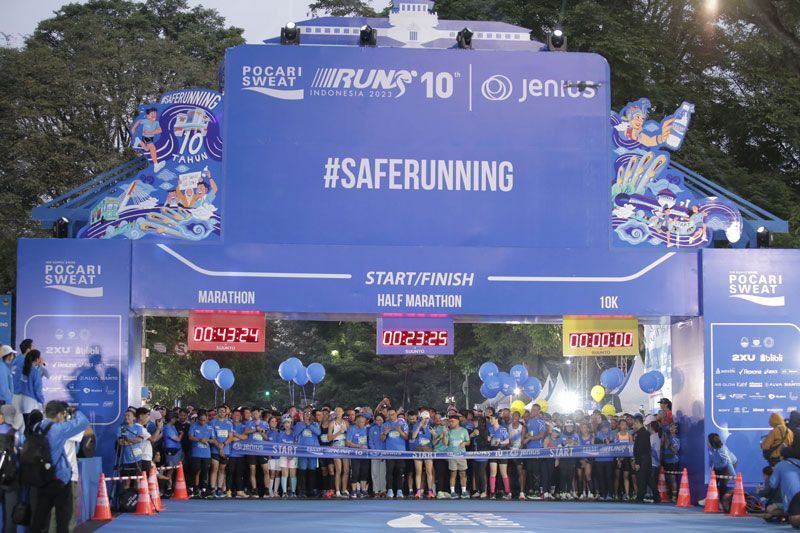 ASICS Running Team Ramaikan Pocari Sweat Run Maraton 2023!