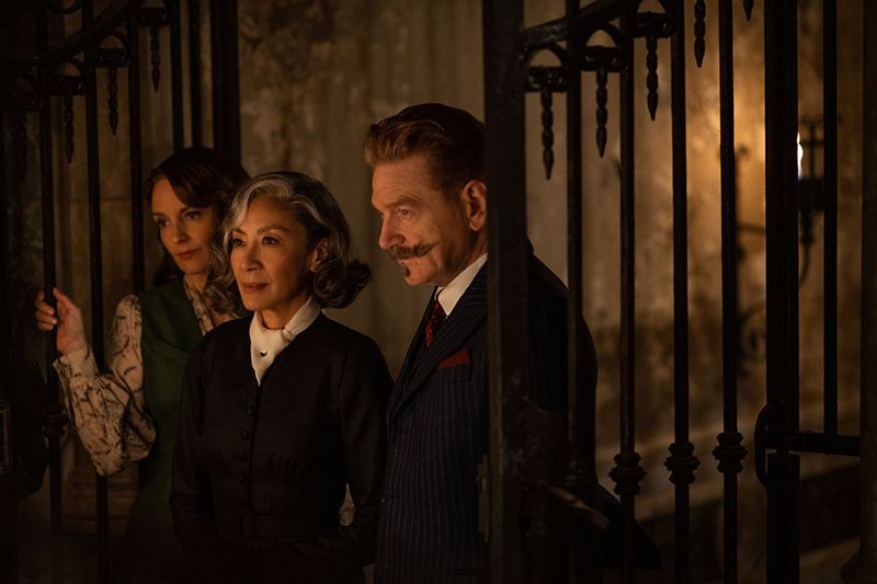 Review A Haunting in Venice, Hercule Poirot Menantang Hal Mistis