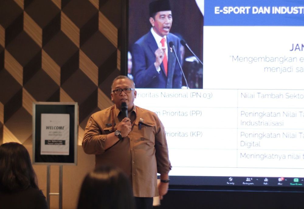 Foto 4 - Bapak Iman Santosa, Direktur Aplikasi, Permainan, Televisi dan Radio Kementerian Pariwisata dan Ekonomi Kreatif Republik Indonesia.jpg