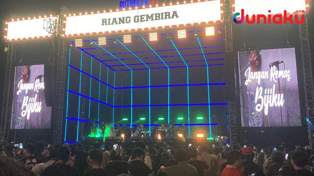 Konser Aldi Taher di panggung Riang Gembira di Pestapora 2023. duniaku/Adhitya Daniel