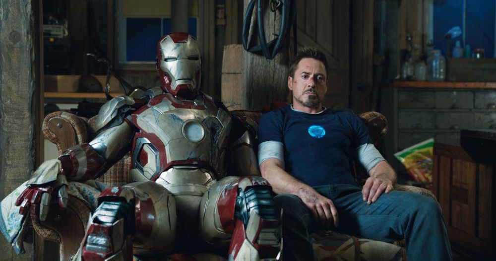 Kenapa Iron Man Menghancurkan Semua Kostumnya di Iron Man 3?