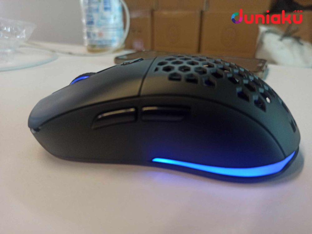 Review Mouse Sades Raiden S33, Koneksi Dual Mode!