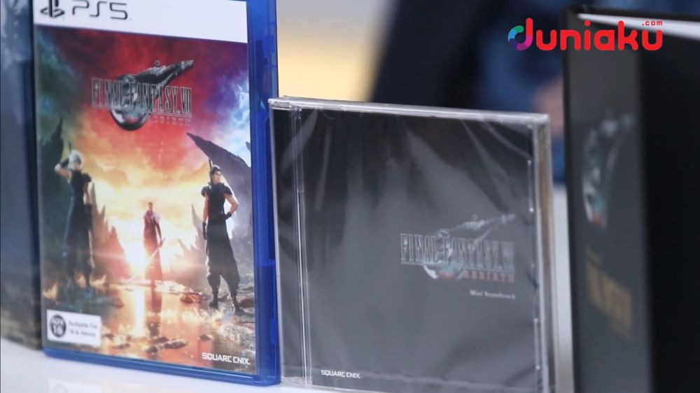 Unboxing Final Fantasy VII Rebirth: Deluxe Edition!