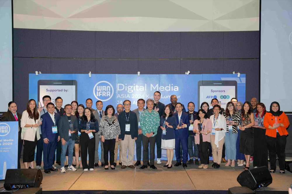 Foto Bersama dengan Para Pemenang WAN-IFRA 2024