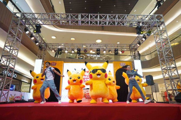 Pikachu's Indonesia Journey Sambut Penggemar Pokemon Surabaya!