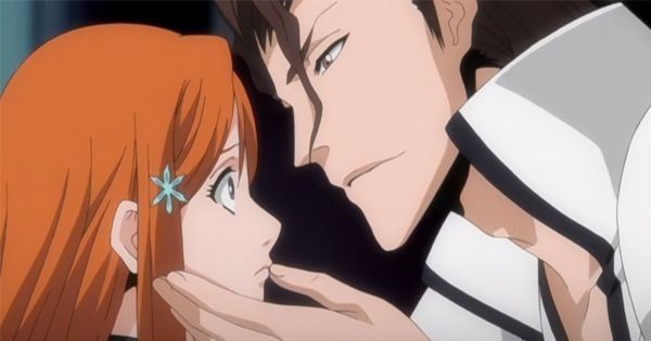 Aizen saat memeriksa Orihime -  Bleach