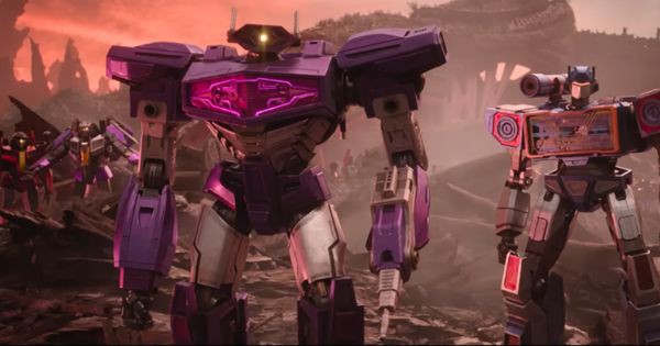 Salah satu anggota Decepticon berkata kalau ia tak bisa mendengar perkataan Optimus - Transformers One