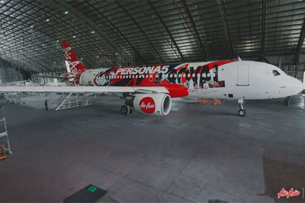 AirAsia Gandeng SEGA dan ATLUS Luncurkan Livery 

Sonic, Persona 5