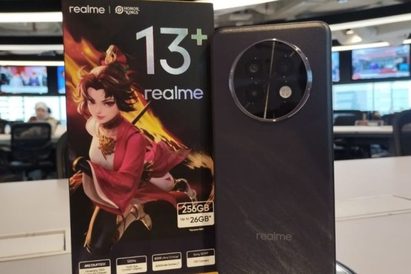 Mencoba realme 13+ 5G, Main Honor of Kings Seperti Pro Player!