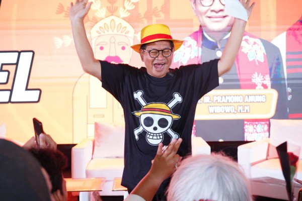 Jakarta
Kostum Festival 2024 Dihadiri Pramono-Rano