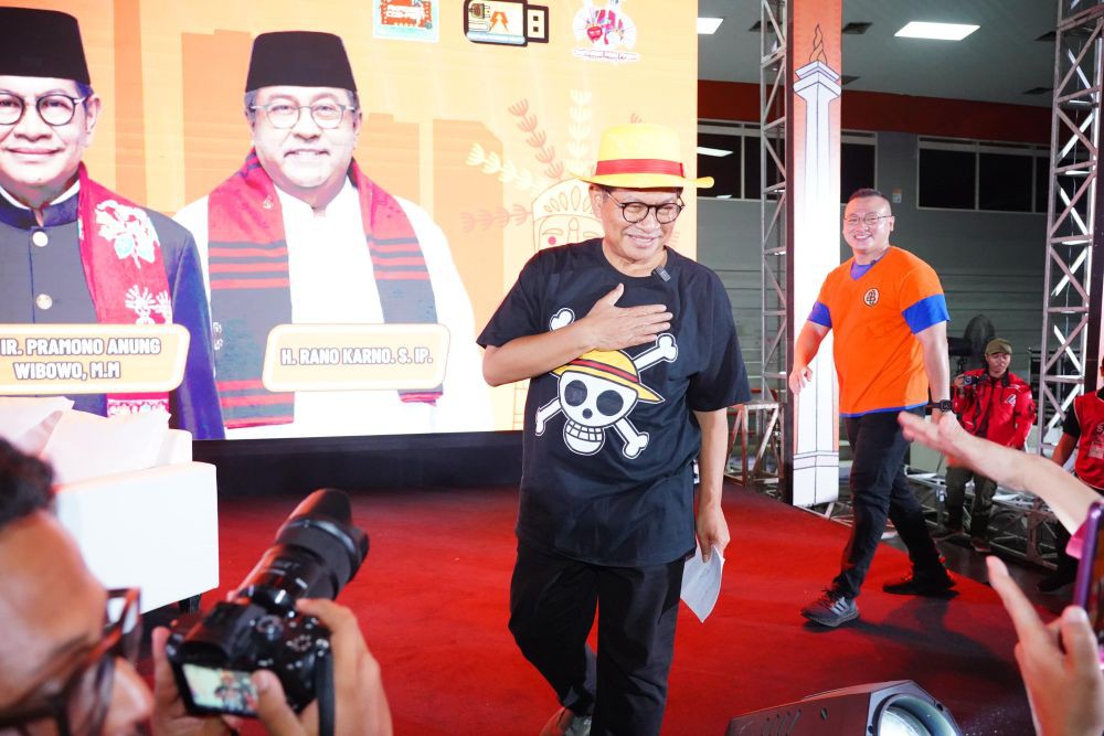 Jakarta
Kostum Festival 2024 Dihadiri Pramono-Rano