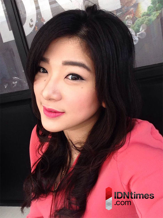 13 Trik Selfie Supaya Foto Kamu Mendapatkan Banyak Like Di Social Media