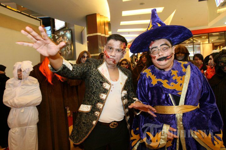 Kostum Halloween Versi Indonesia? Ada Inspirasi di Sini