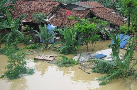 BNBD Sumatera Barat Himbau Warga Waspada Banjir Dan Tanah Longsor