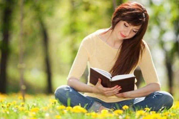 10 Fakta Tersembunyi dari Orang  yang Hobi Membaca