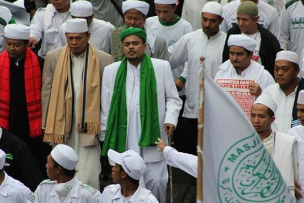 Ganti “Sampurasun” dengan “Campur Racun”, Rizieq Dipolisikan