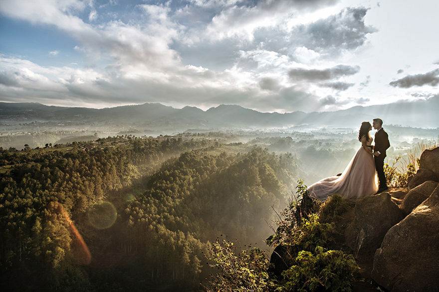 Sungguh, 13 Tempat Pre-wedding di Bandung Ini Bisa Bikin Orang Iri dengan Fotomu!