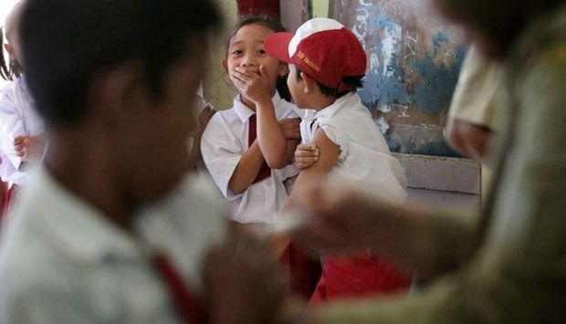 Hayo Ngaku 19 Hal Konyol Ini Pasti Pernah Dilakuin Generasi 90an Waktu Sd Dulu