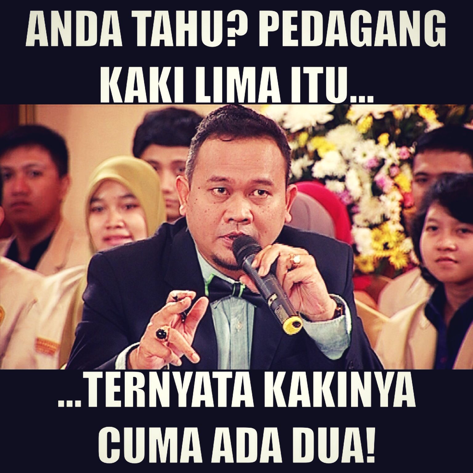 Meme Cak Lontong Ini Pasti Bikin Kamu Jitak Jitak Kepala Sendiri