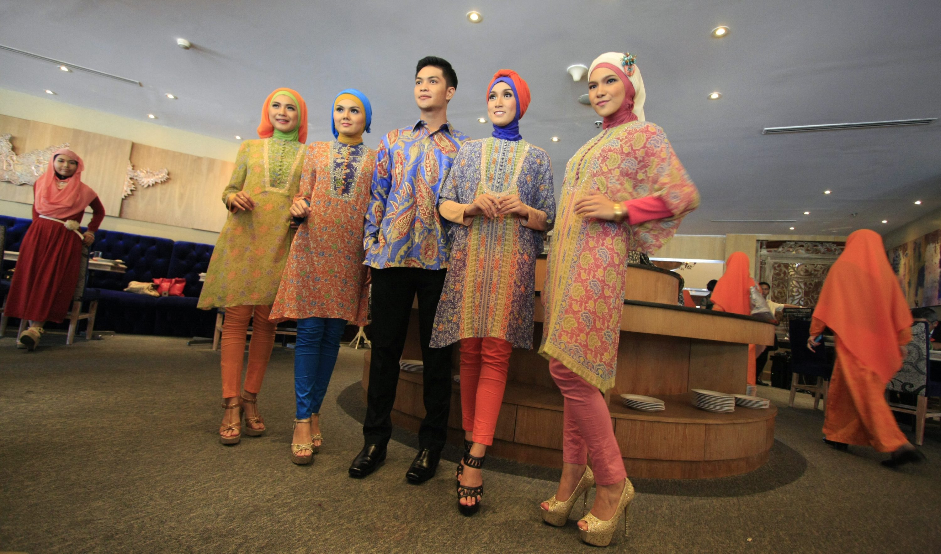 7 Baju muslim batik