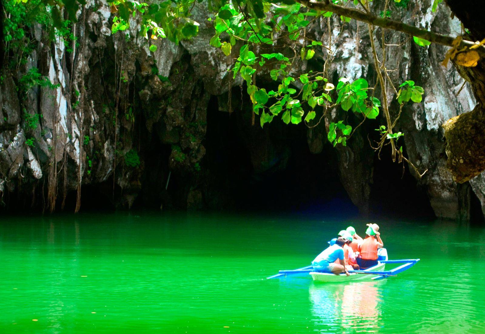 Tempat Bulan Madu Romantis Selain Bali