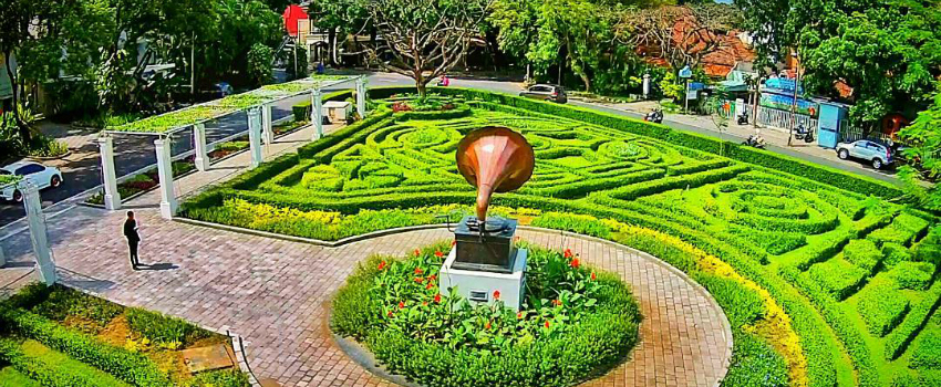 7 Taman Kota Di Malang Yang Keren Banget Cocok Buat Hangout