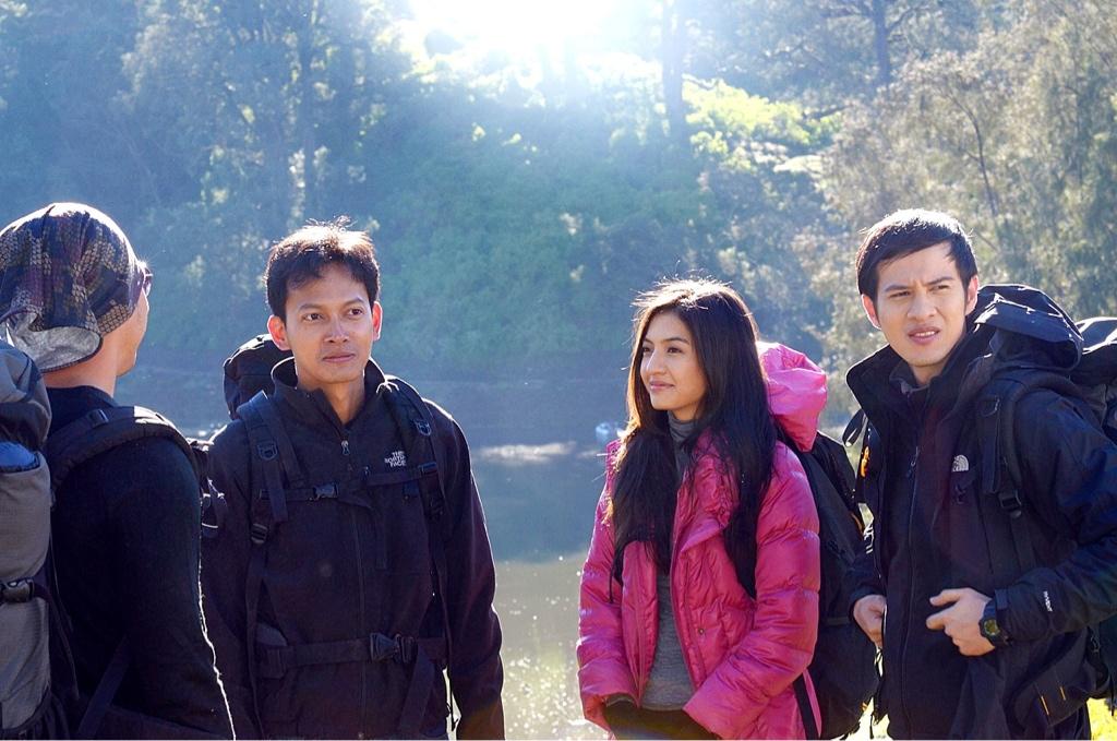 9 Hal dalam Hidupmu Ini Berubah Setelah Naik Gunung, Benar Gak?