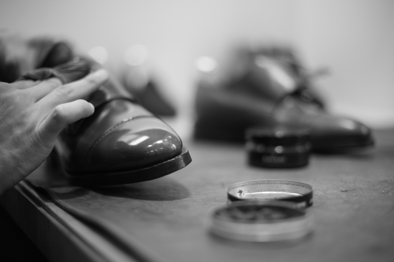 6 Cara Cerdas Merawat Sepatu Kulit Agar Tetap Keren Sampe Puluhan Tahun