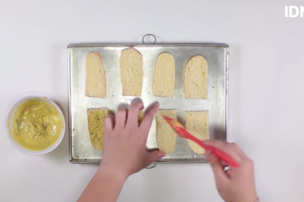 10 Resep Mengolah Roti Tawar, Bisa Jadi Pizza Sampai Sushi Roll Lho