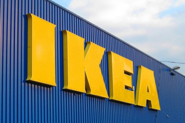 Pierre Cardin Indonesia IKEA Surabaya  4 Kasus Brand 