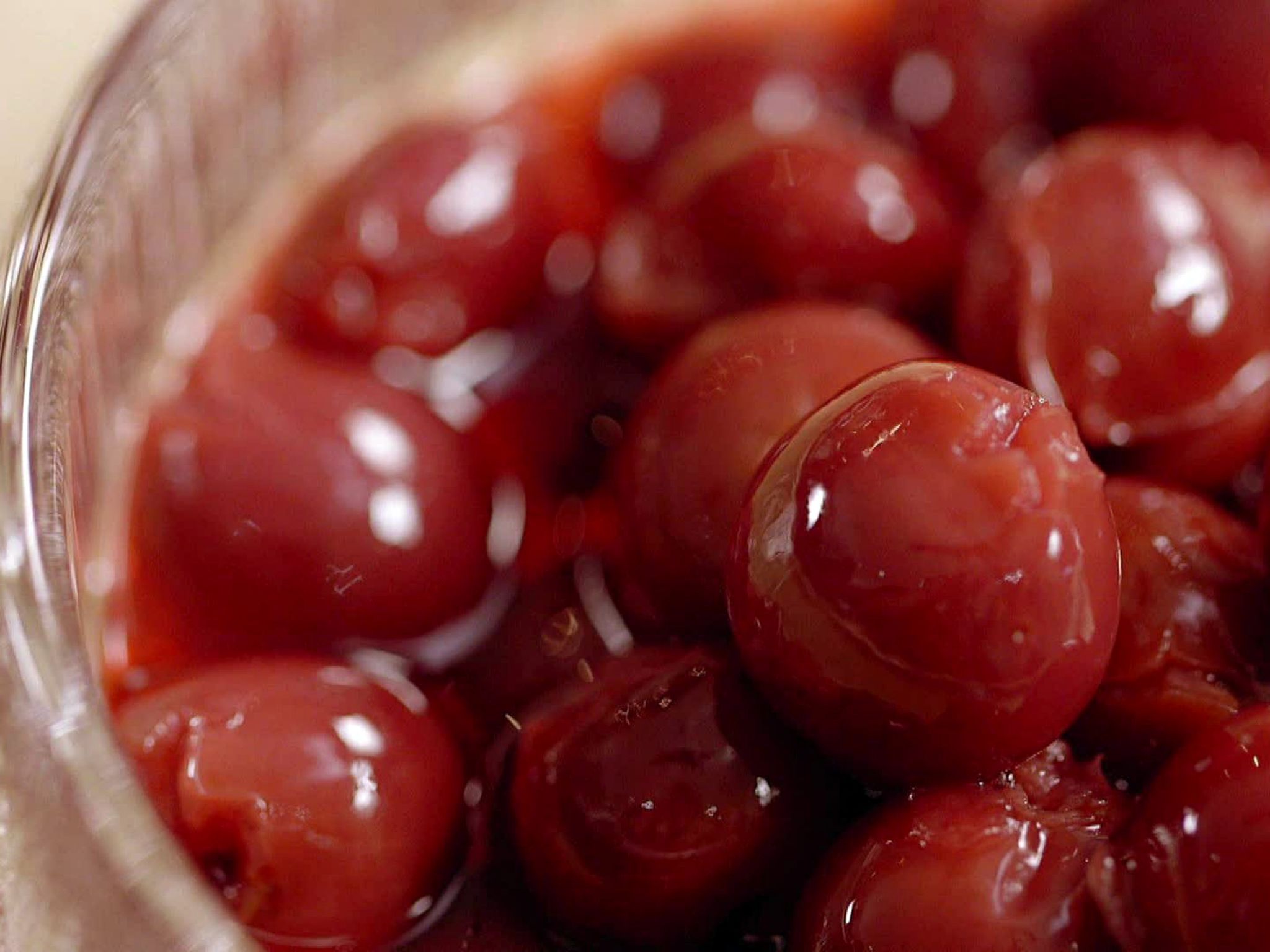 ed0309h-real-maraschino-cherries-recipe-s4x3jpgrendsniipadlarge-1523e1ce411113ea4da483c8d3a8d2c0.jpeg