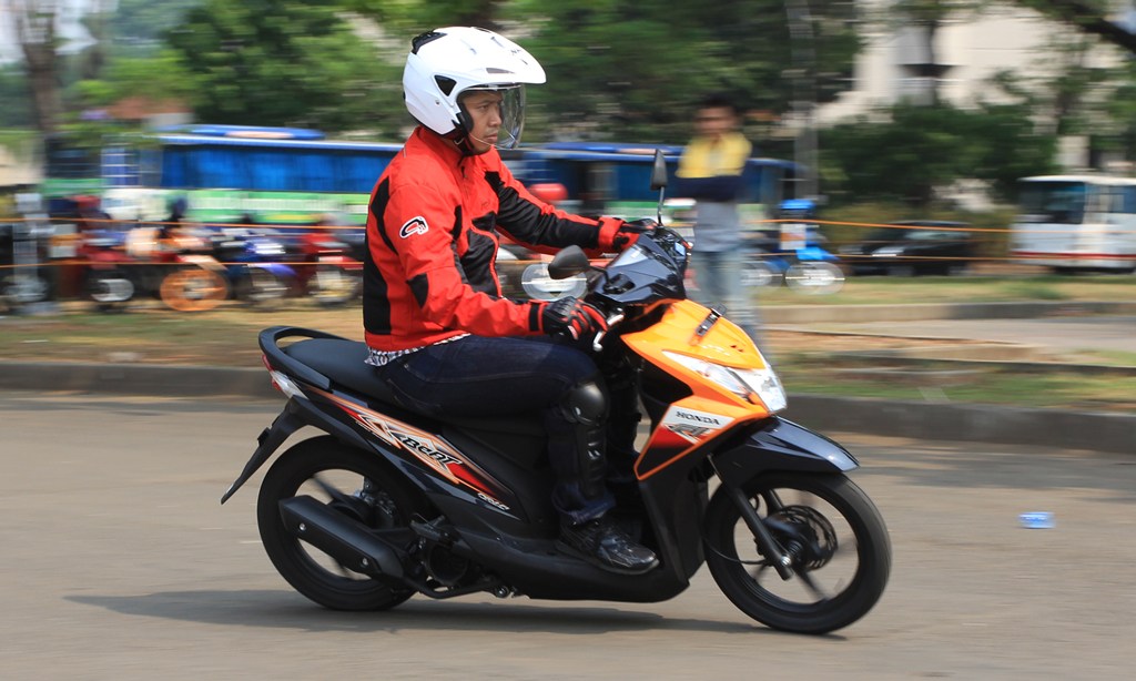  Irit  Banget 9 Motor  Matic Ini Dijamin Gak Bikin Kantong 