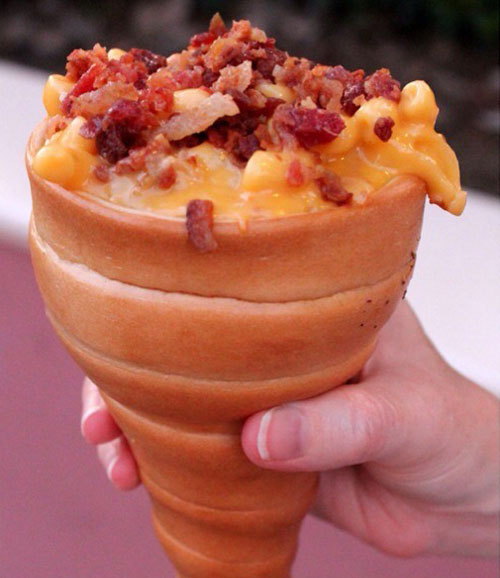 food-mashups-maccheese-cone-fc86e776e887f4bbe3010b4efe7140a3.jpg