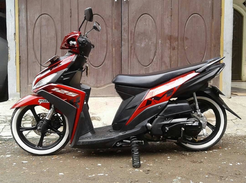  Modifikasi  Motor Scoopy  Warna  Merah  Putih Infoupdate org