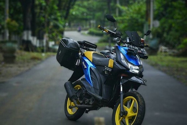 Modifikasi Motor Beat 2018 Warna Putih Thailook 