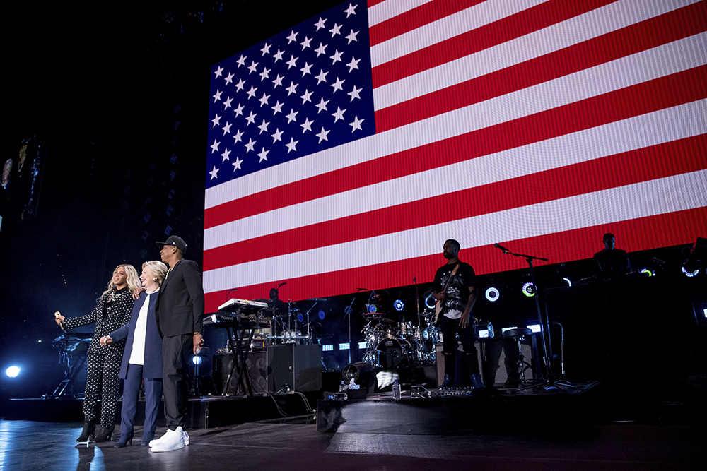 clinton-campaign-beyonce-5a9782764ebd3156e5f4552197aed450.jpg