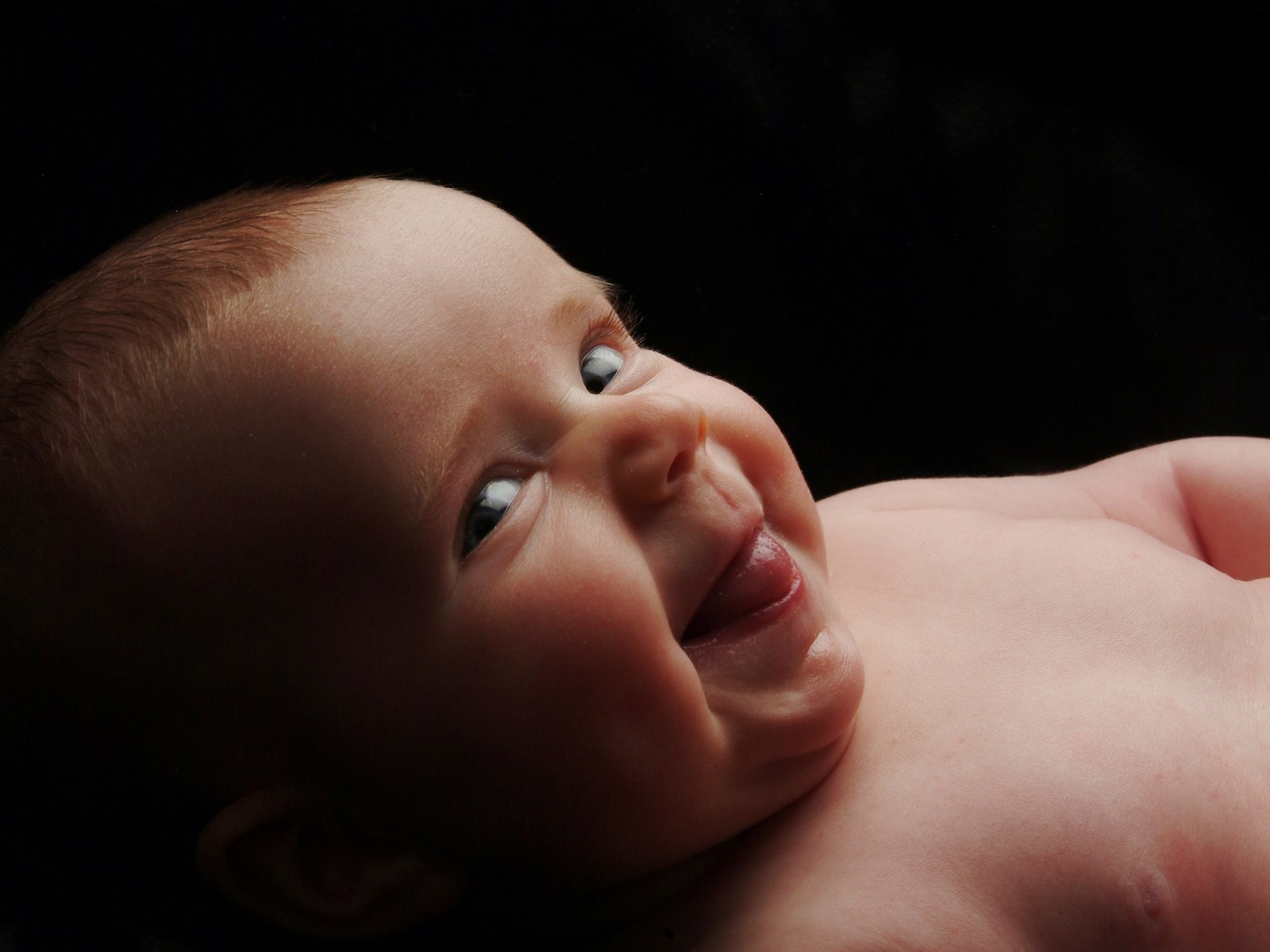 15 Ekspresi Foto Bayi Baru Lahir Ini Bikin Ngakak Sekaligus Gemes