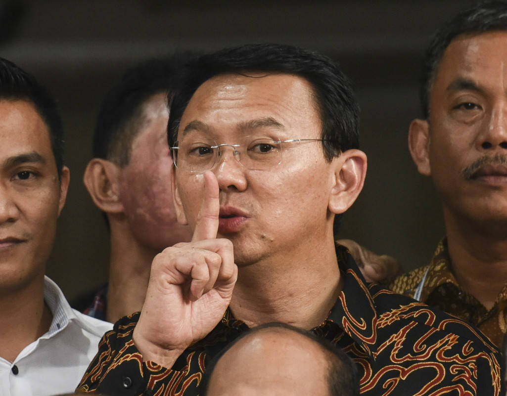 Jadi Tersangka Kasus Dugaan Penistaan Agama, Bagaimana Reaksi Ahok?