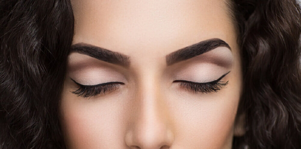 eyebrows-21-3b37788bd2a7f7adff35c1ce3678cb8e.jpg