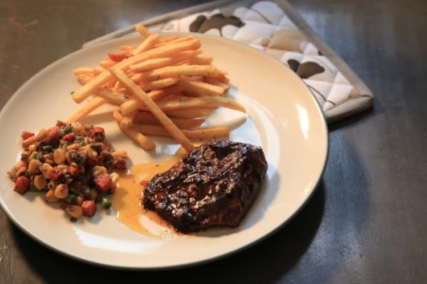 Paduan Sempurna Rasa Daging Dan Kafein Dalam Resep Steak