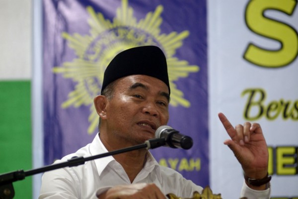 Dibatalkan Jokowi, Muhammadiyah Minta Sekolah 8 Jam Dilanjutkan