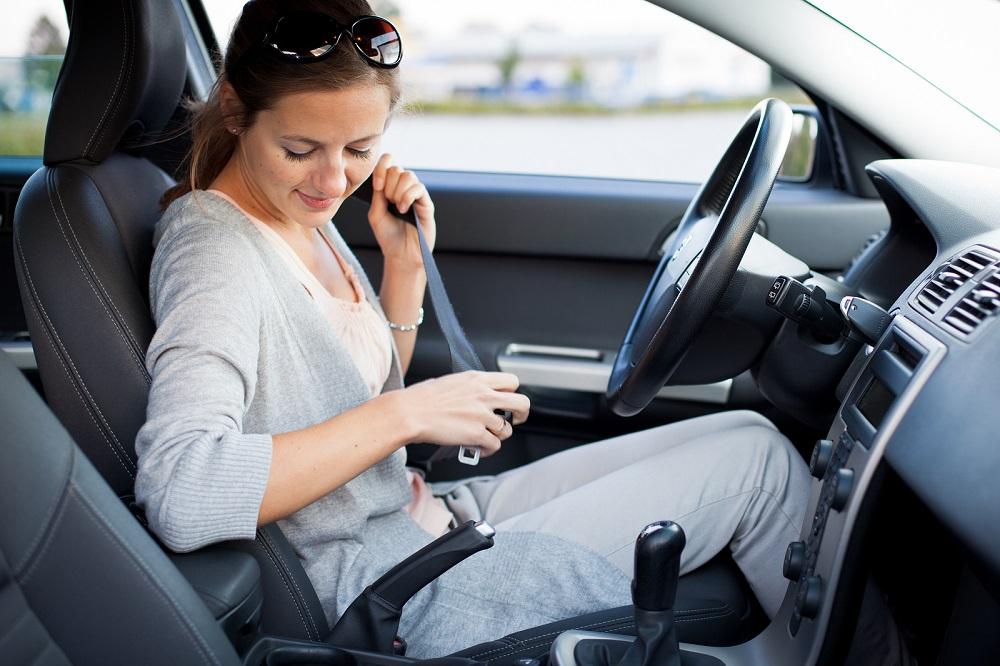 bigstock-pretty-young-woman-driving-her-24435914-d4525f26e6b4f800274d49fc1e58172f.jpg