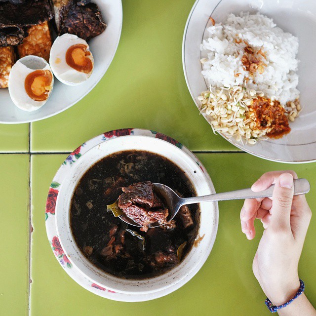 770 Koleksi Gambar Hantu Makan Bakso HD