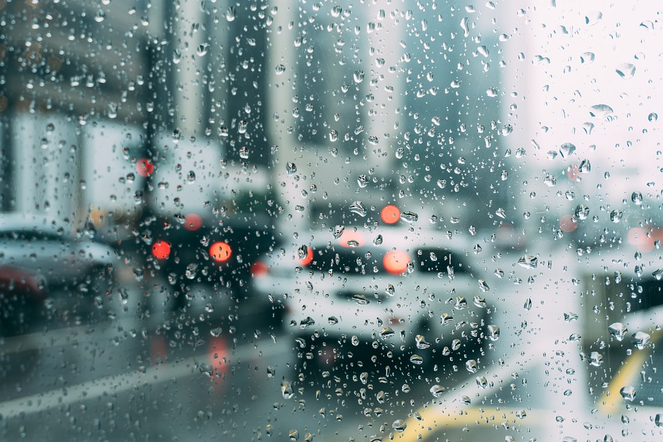 Image result for Tips Aman Berkendara saat Hujan Lebat