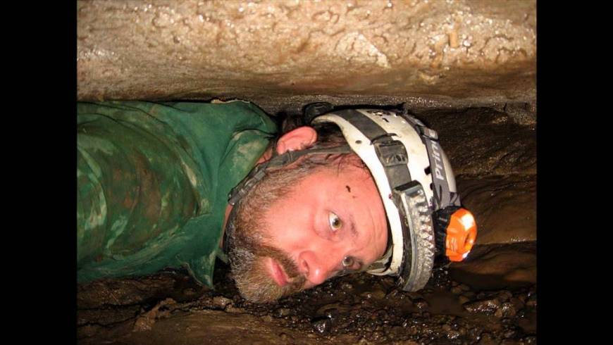 15 Gambar Yang Bakal Bikin Pengidap Claustrophobia Merinding