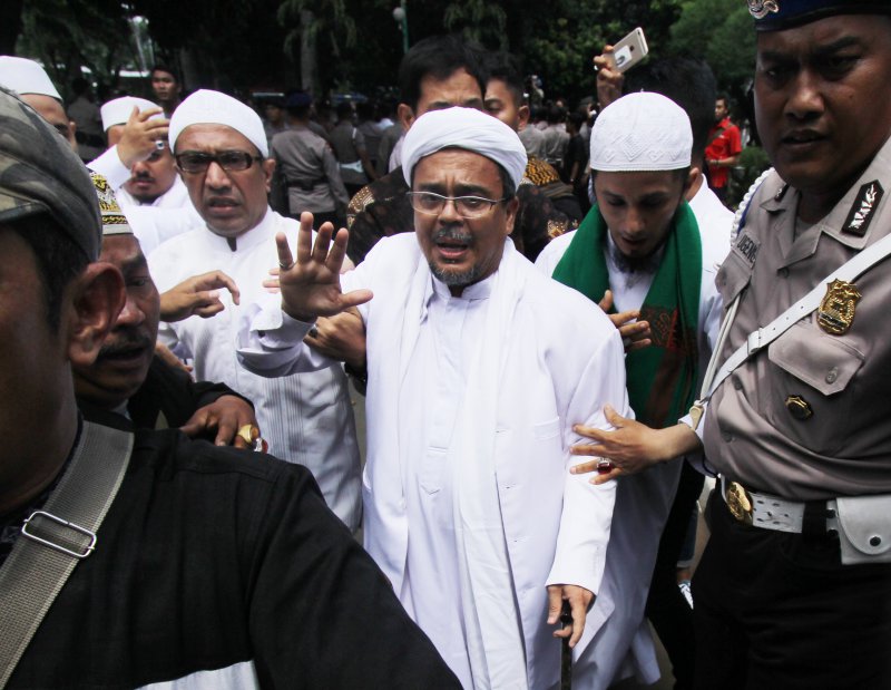 Lama Tak Terdengar, Begini Perkembangan Kasus Dugaan Chat Mesra Rizieq ...